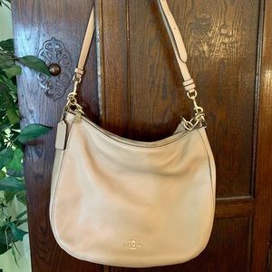NWOT beige COACH bag - Crossbody and Shoulder strap options